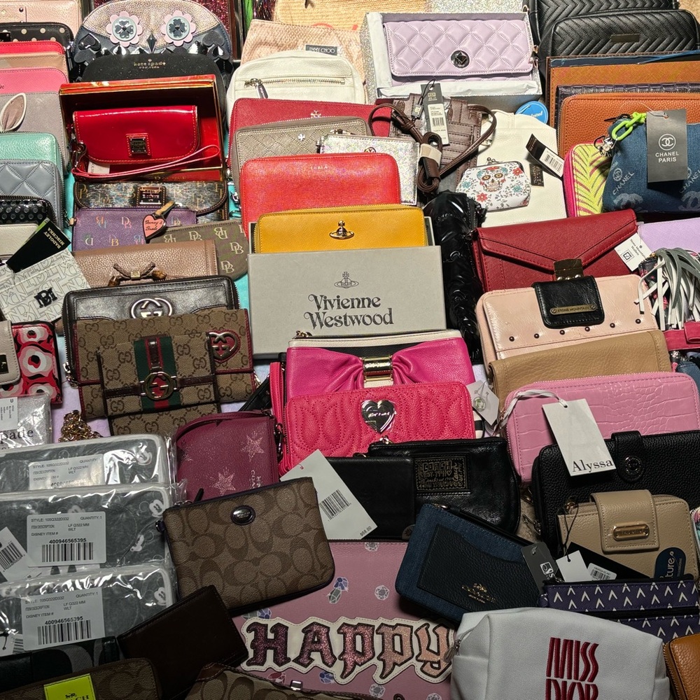mystery wallets
